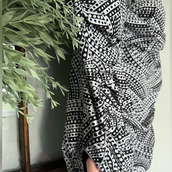 Black & White Size 10 One Piece Bathing Suit - Picture 3 of 7